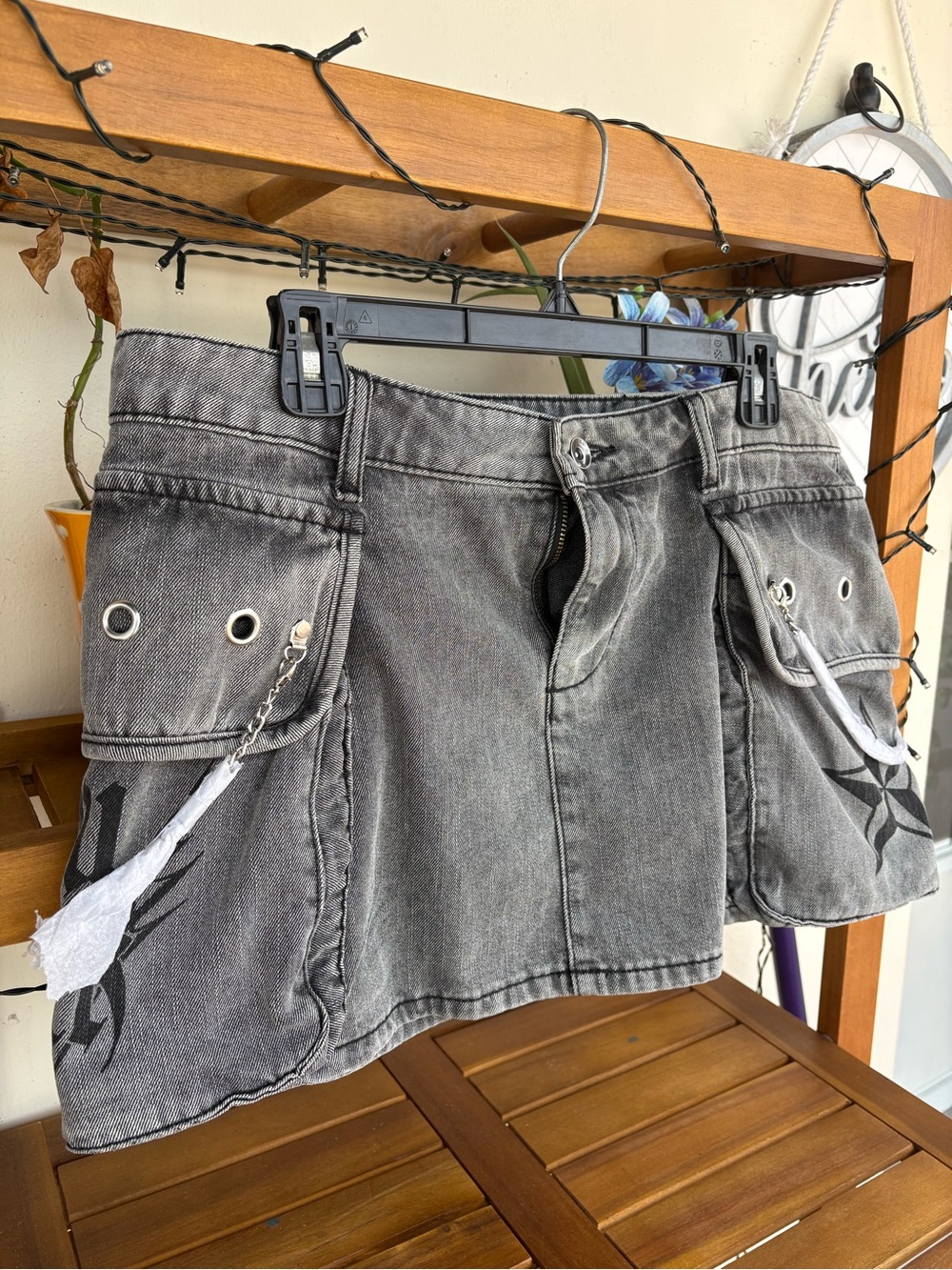 Hot Topic Black/Grey Washed Denim Mini Skirt